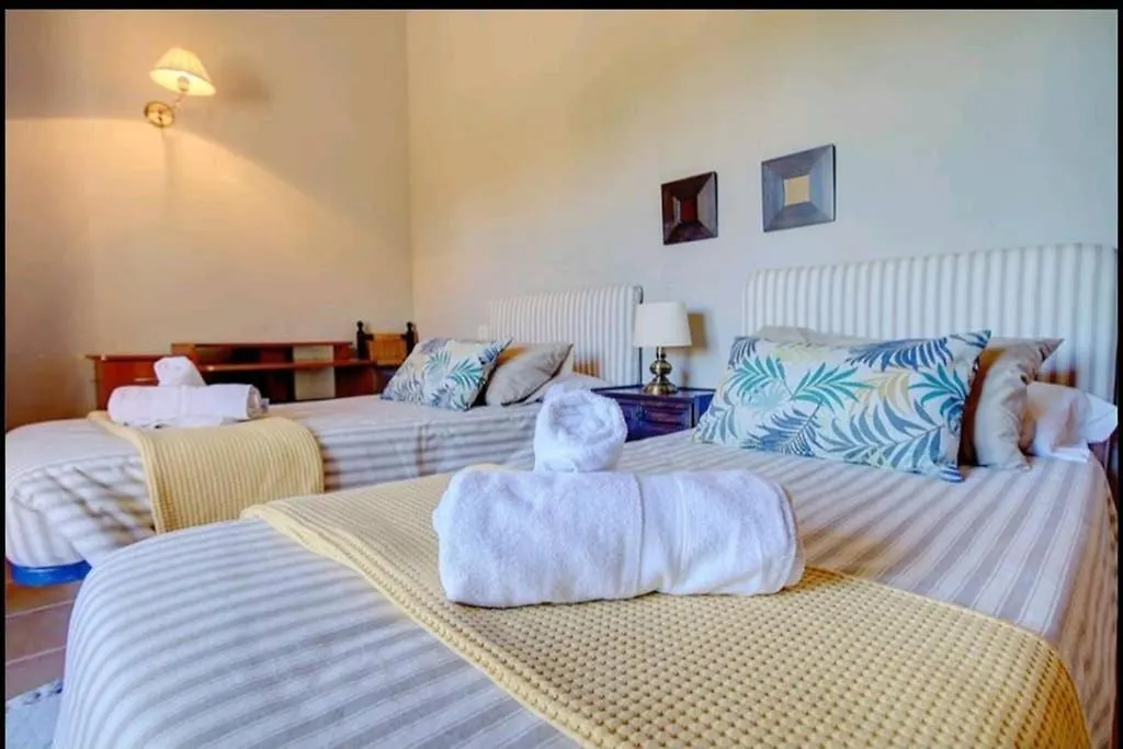 ecovilla jeanine inca with pool tennis 10000m2 0*, Inca (Mallorca)