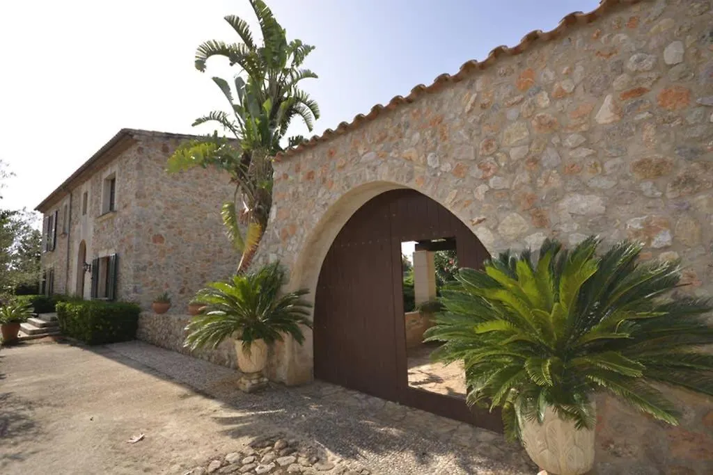 Villa ecovilla jeanine inca with pool tennis 10000m2